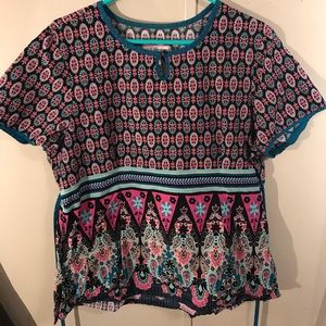 Scrubs tops